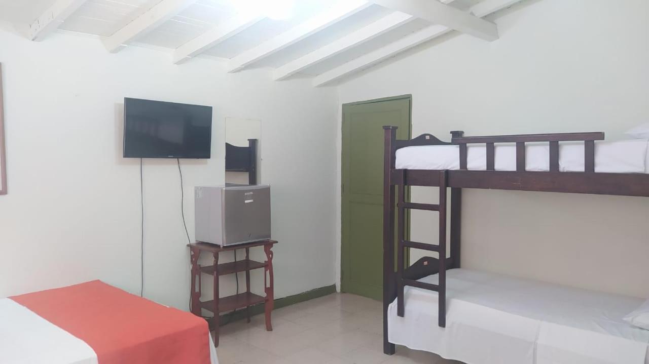 Hosteria De La Plaza Menor Santa Fe de Antioquia Esterno foto