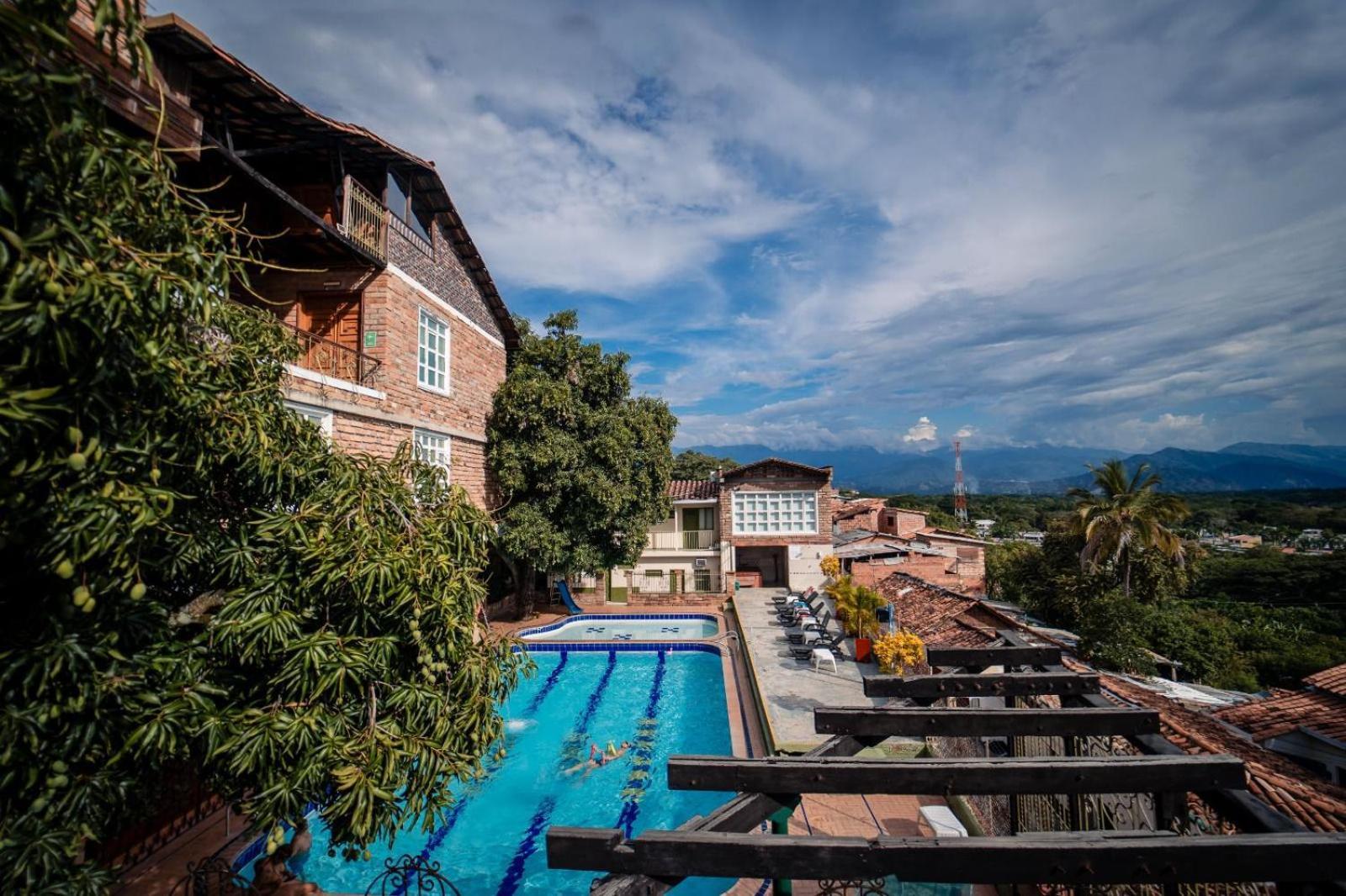 Hosteria De La Plaza Menor Santa Fe de Antioquia Esterno foto