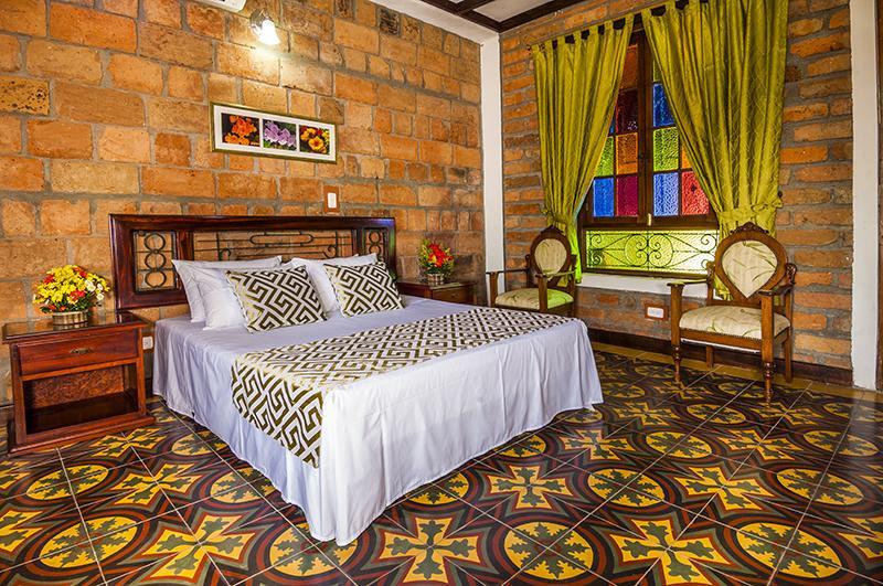 Hosteria De La Plaza Menor Santa Fe de Antioquia Esterno foto
